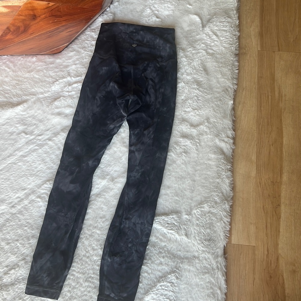 Lululemon leggings camo size 2